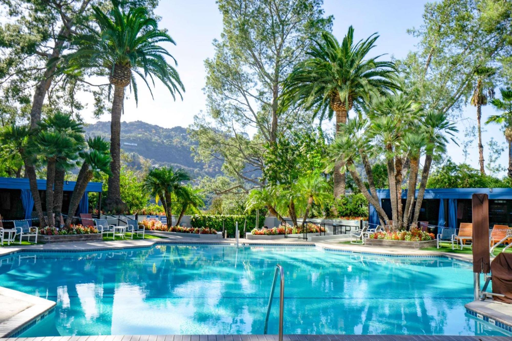 Hilton Los Angeles-Universal City Exterior photo