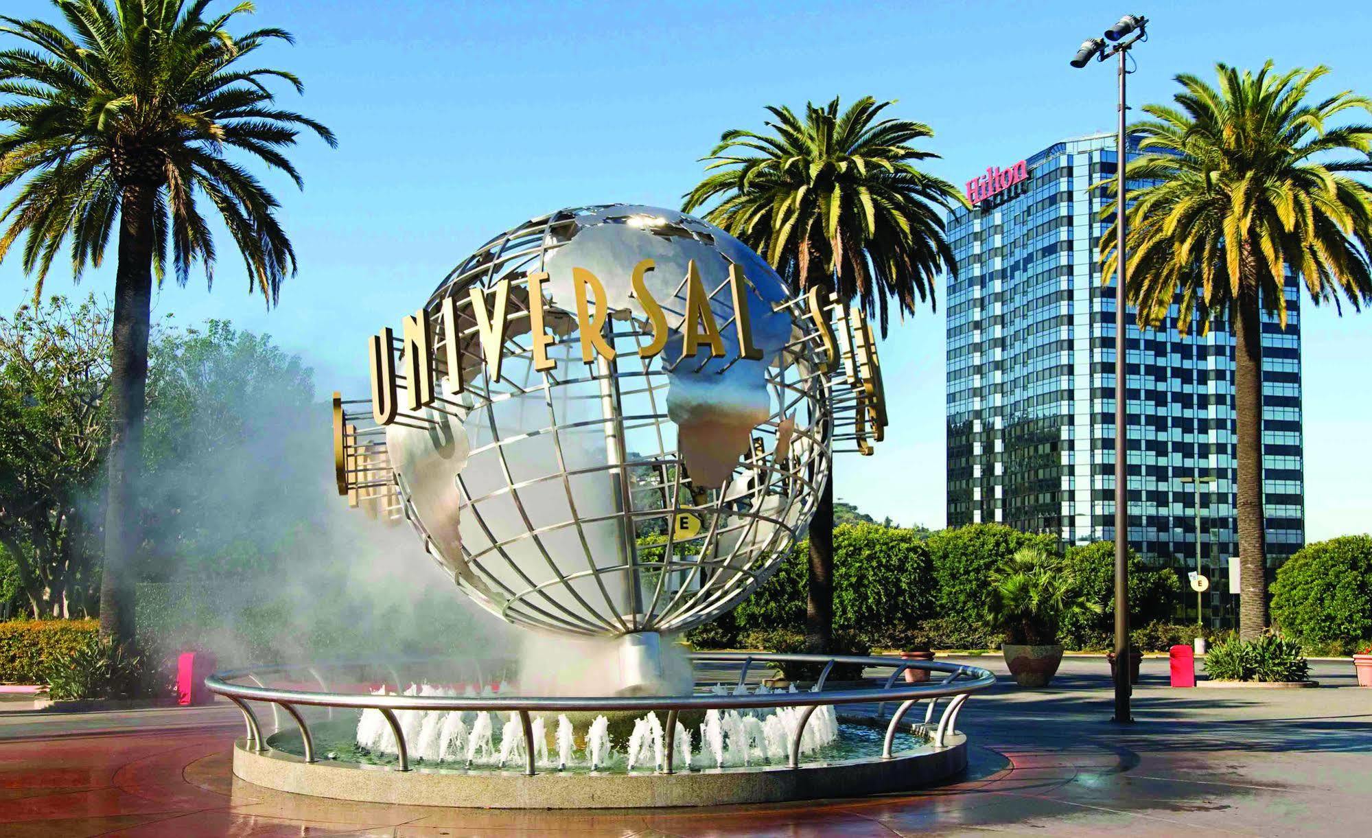 Hilton Los Angeles-Universal City Exterior photo